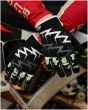Fist Chapter 27 Taka Higashino Cali Roll Gloves